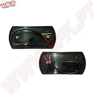 Farolins Traseiros LED - 4 Funções  - Aplicação Universal