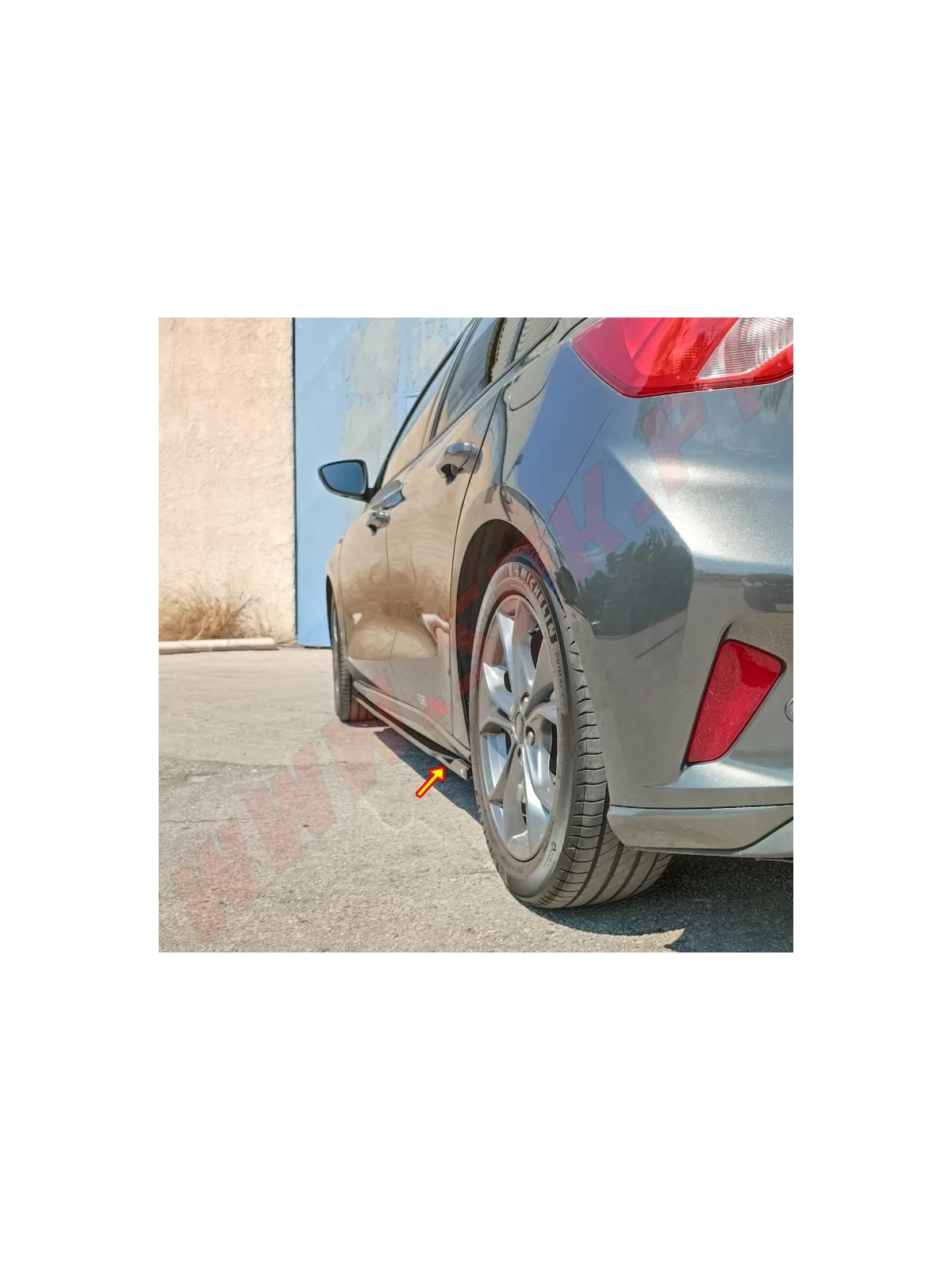 Extensão de Embaladeiras - Ford Focus 4 ST / ST-Line (2018-)