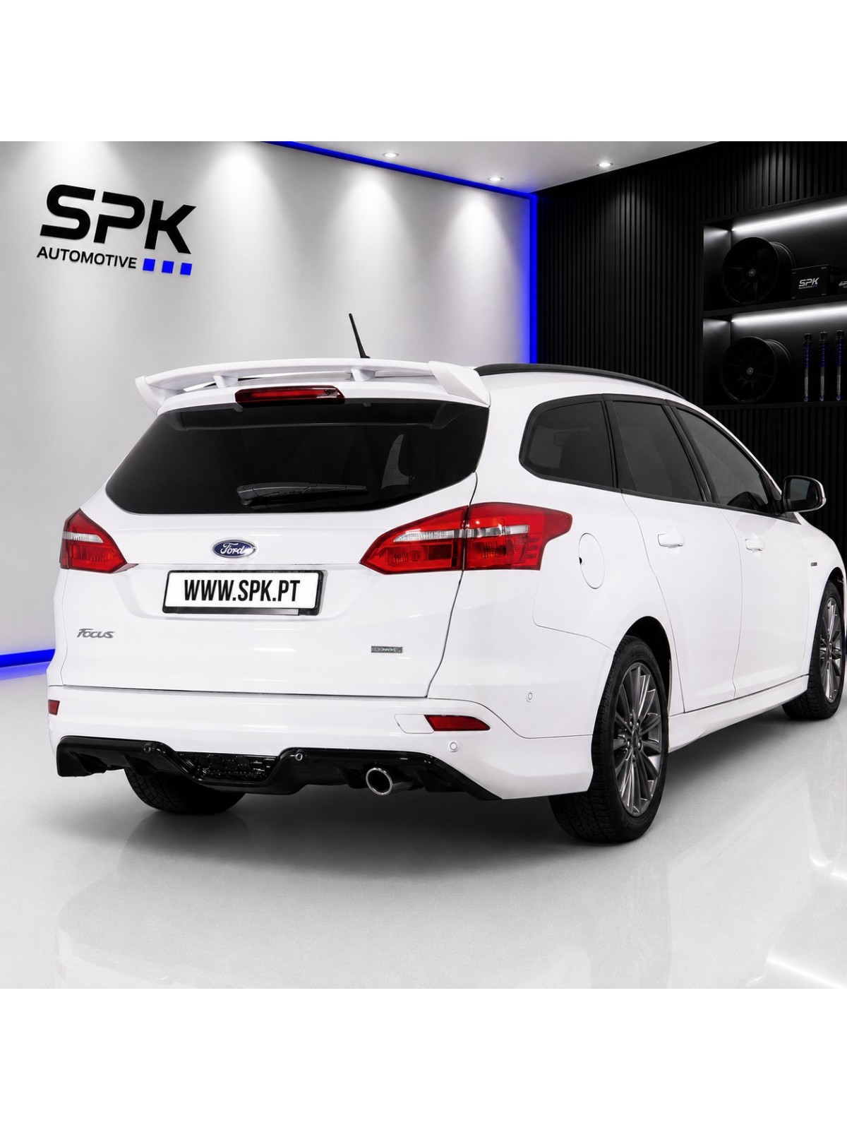 Aileron Traseiro - Ford Focus 3 Turnier "Base" (2011-2018)