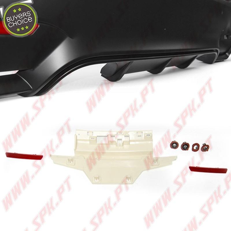 Para-Choques Traseiro Look M4 - BMW F32 / F33 (2013-2017) Para-Choques Traseiro Look M4 - BMW F32 / F33 (2013-2017)