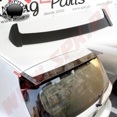 Aileron Traseiro Look M - BMW E81 / E87 (2004-2011)