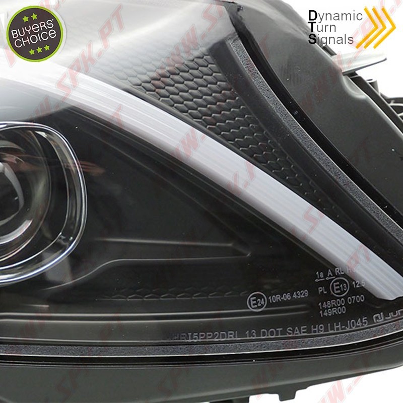 Faróis Tube Light / Black - Mercedes W205 (2014-2018) Faróis Tube Light / Black - Mercedes W205 (2014-2018)