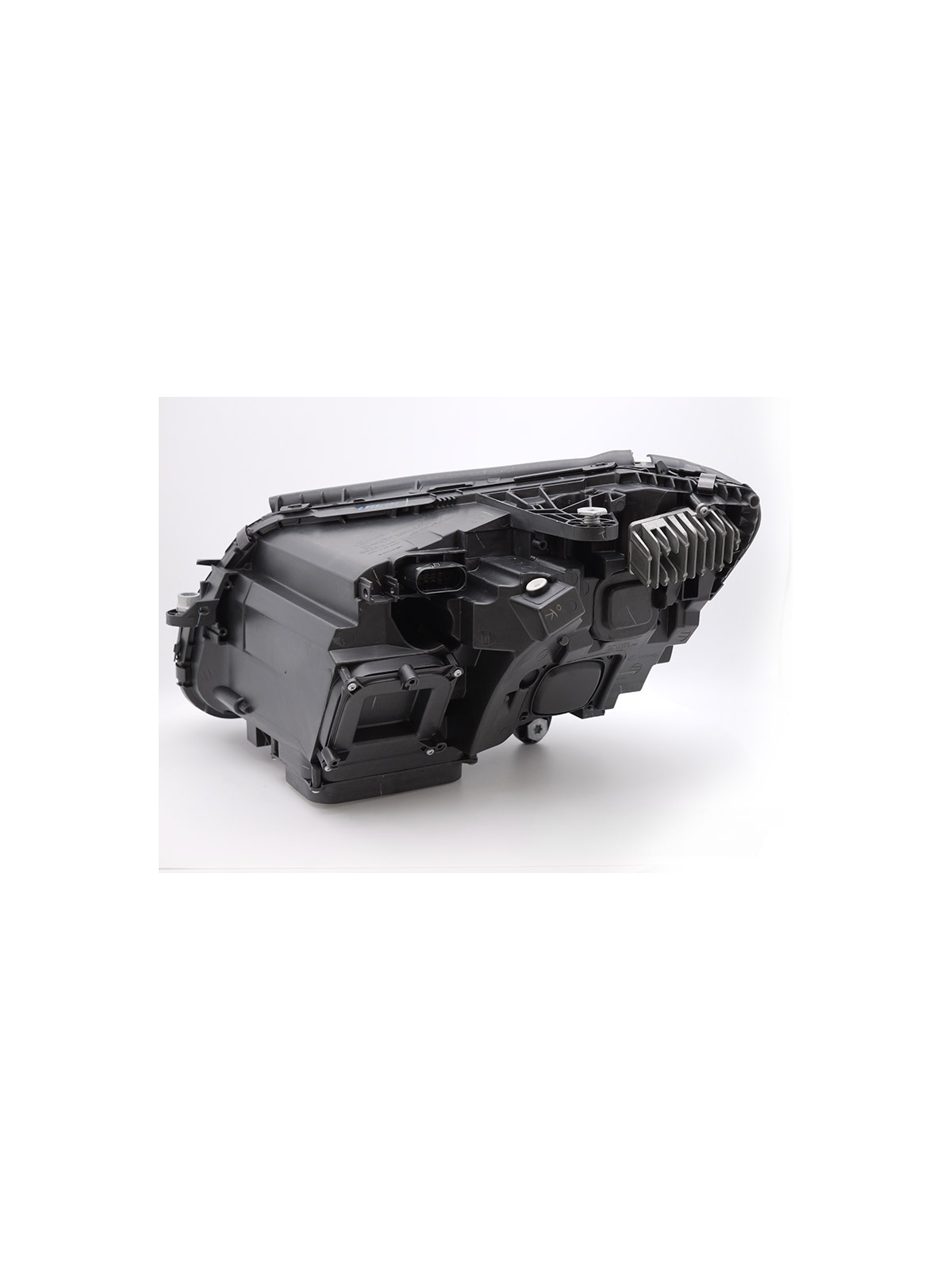 Faróis DayLight / Black - Mercedes W205 (2014-2018) Faróis DayLight / Black - Mercedes W205 (2014-2018)
