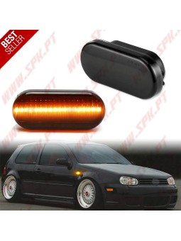 Piscas Laterais LED Dynamic / Black - VW Golf 4 / Jetta / Bora / Passat / Beetle (1998-2004)